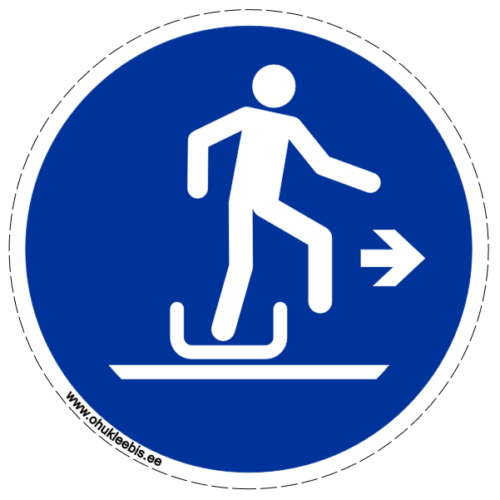 M051 - Kohustusmärk. ISO 7010.  Kelgult paremale mahatulek